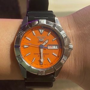 Seiko 5 Sport
